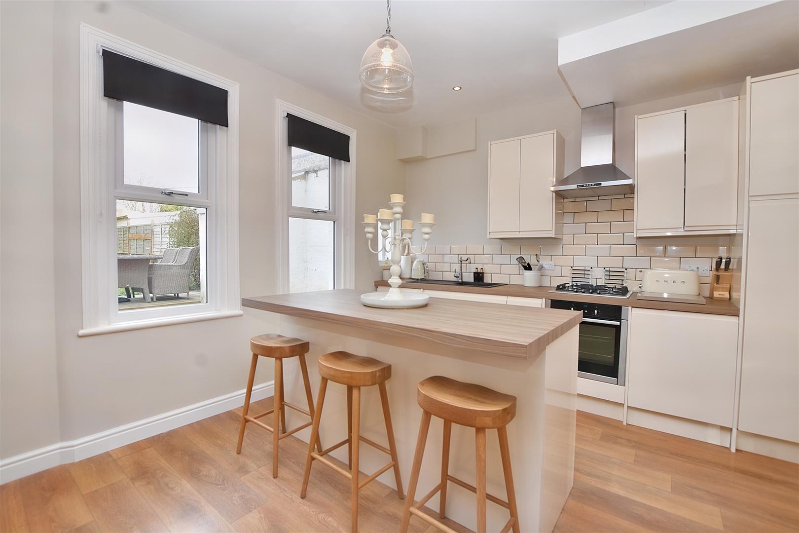 Property Details for Victoria Road, Polegate Town Property Estate